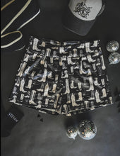 Load image into Gallery viewer, The Bootiful Shorts S-XLk