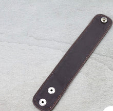 Load image into Gallery viewer, The Murphy Floral Leather Bracelet