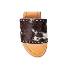 Load image into Gallery viewer, The Lettie Ridge Cowhide Sandals