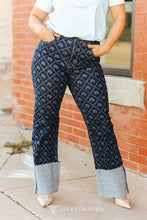 Load image into Gallery viewer, The Rodeo-Ready Statement Jeans 2-14
