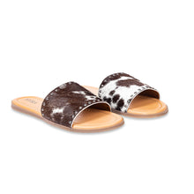 Load image into Gallery viewer, The Lettie Ridge Cowhide Sandals