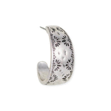 Load image into Gallery viewer, Southwest Silver Textured Hoop Earrings