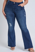 Load image into Gallery viewer, The Juniper Flare Jeans Plus Sizes 14-20