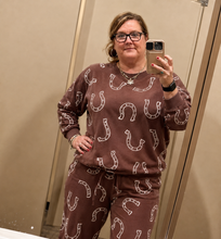 Load image into Gallery viewer, The McCloud Chocolate Horseshoe Pants S-XL
