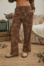 Load image into Gallery viewer, The El Paso Chocolate Pants S-L
