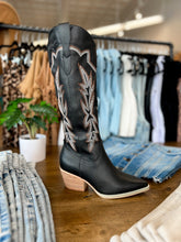 Load image into Gallery viewer, The Ainsley Black Cowboy Boots
