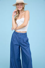 Load image into Gallery viewer, The Roma Chambray Wide-Leg Jeans S-L
