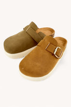 Load image into Gallery viewer, The Hillsboro Camel Clogs
