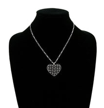 Load image into Gallery viewer, The Western Bubble Heart Necklace
