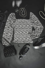 Load image into Gallery viewer, The Pony Puff Top S-XL
