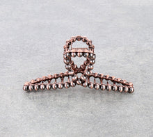 Load image into Gallery viewer, The Copper-Pearl Claw Clip
