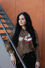 Load image into Gallery viewer, The Spur ‘em Wild Top S-2X
