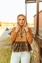 Load image into Gallery viewer, The Happy Go Lucky Hooded Top S-3X
