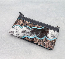 Load image into Gallery viewer, The Abbott Crossbody Black Leather Clutch Bag
