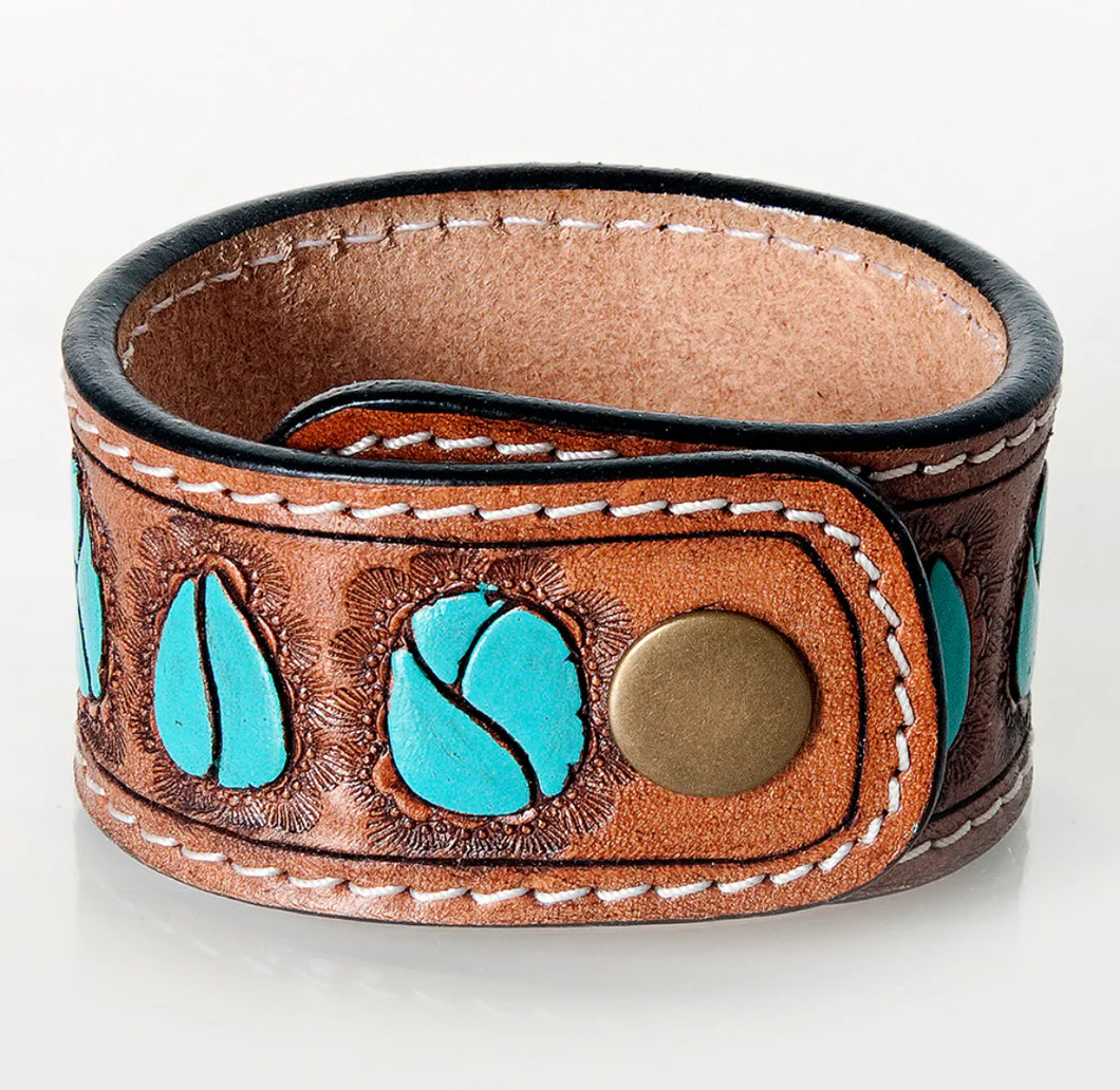 The Live Oak Turquoise Chunk Leather Bracelet
