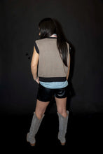 Load image into Gallery viewer, The Bowie Bullevard Sweater Vest S-3X
