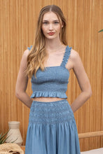 Load image into Gallery viewer, The Salado Chambray Top S-L
