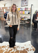 Load image into Gallery viewer, The LoneStar LowRise Frayed Hem Jeans 1-13
