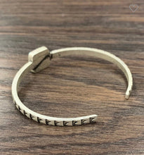 Load image into Gallery viewer, The Tala Turquoise Stacker Bracelet
